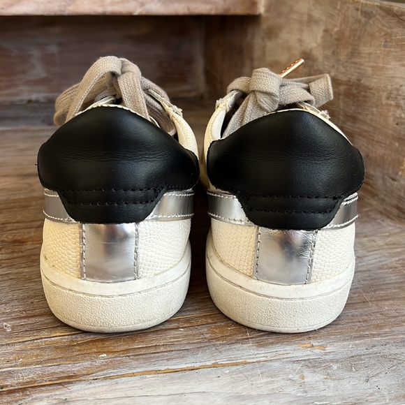 🤍 Dolce Vita Nino Sneakers white/black/rose gold copper size 6 leather - Picture 5 of 9